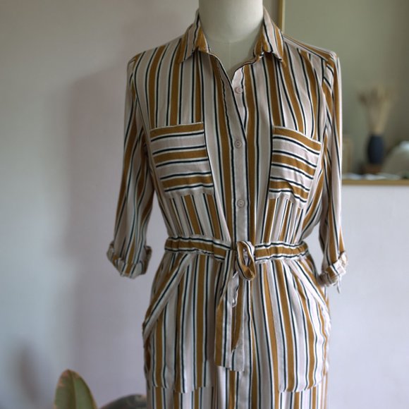 "Straight Lash" Tie and Button up Dress.  Striped Brown, Black, White, and Tan. - Picture 2 of 9